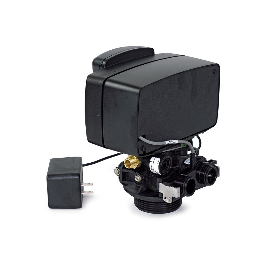 Fleck 5600 SXT control valve side view with power supply
